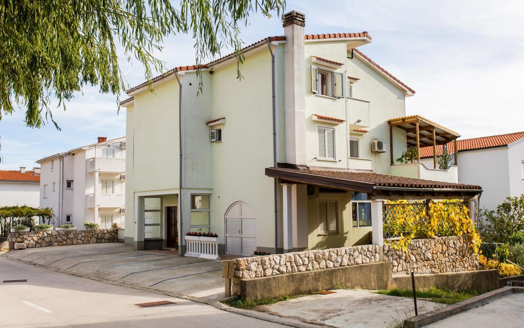 Apartments Luka 3 Baska  Luaran gambar